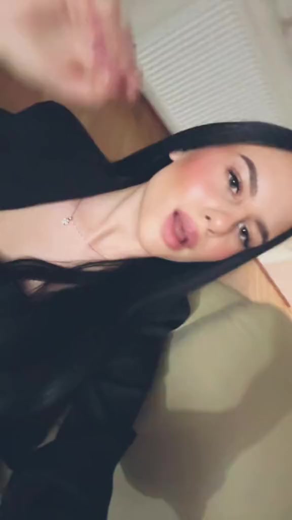 @симона