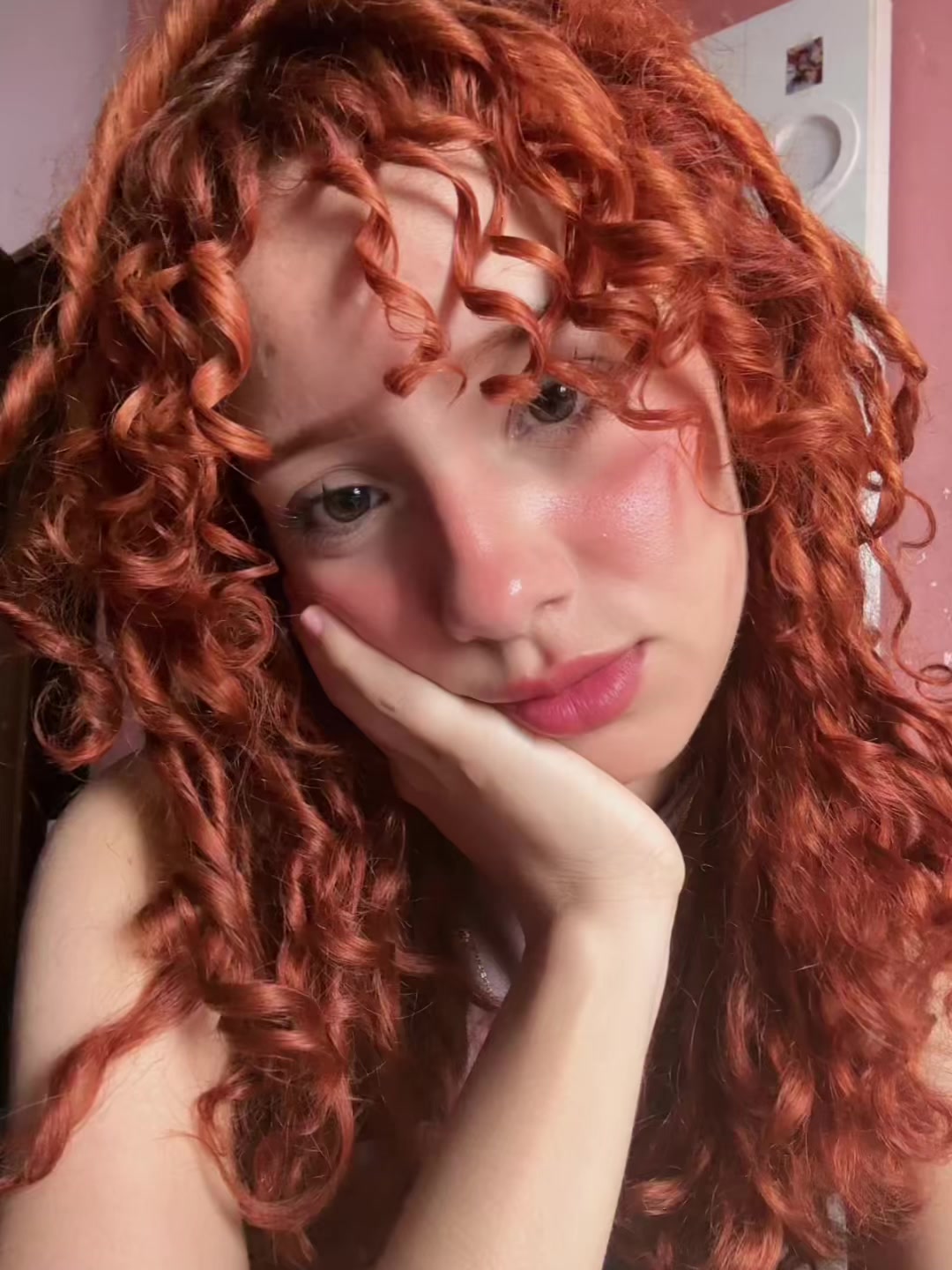 @𝑡𝑖𝑡𝑎