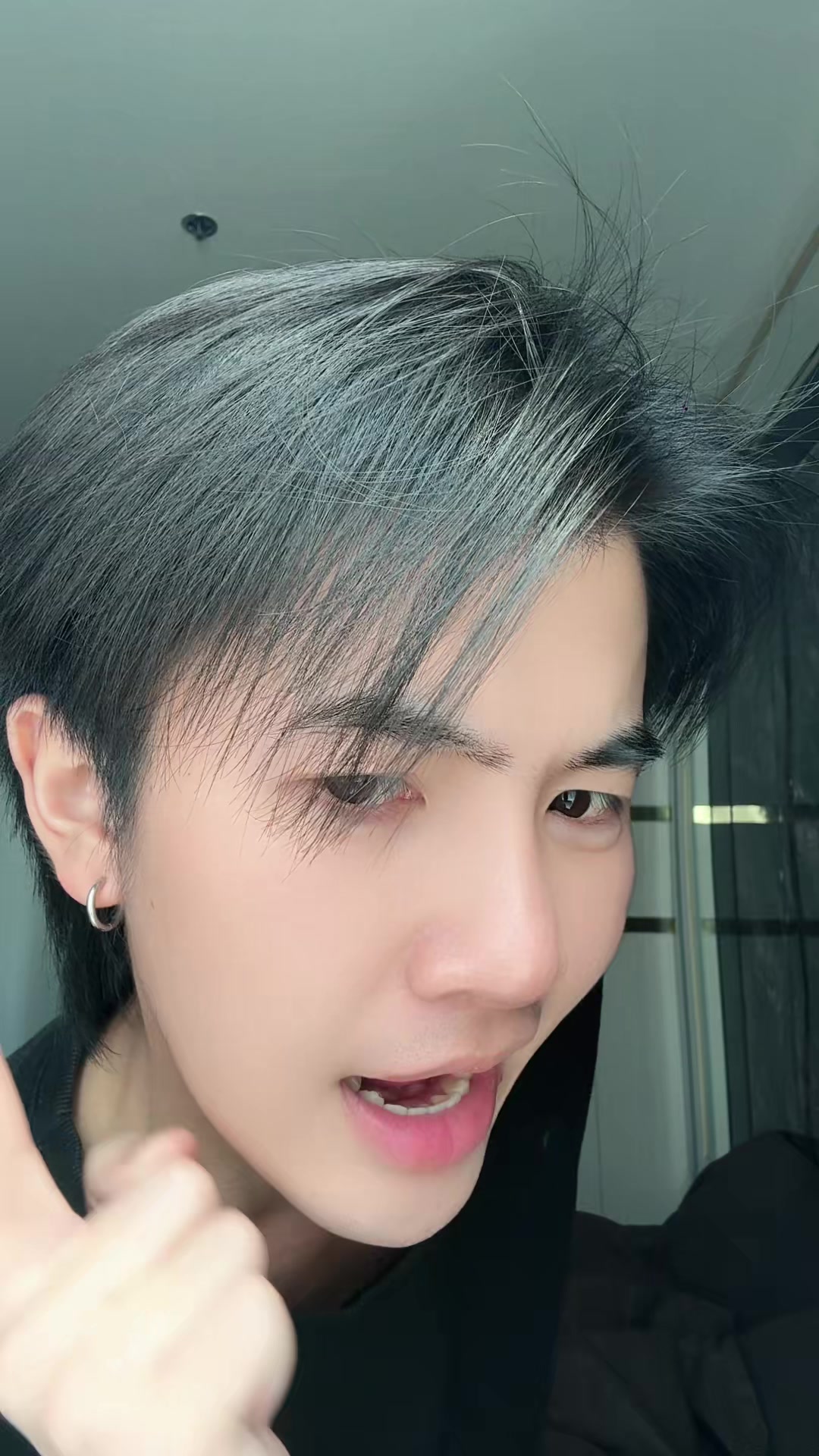 @Phuwin_45