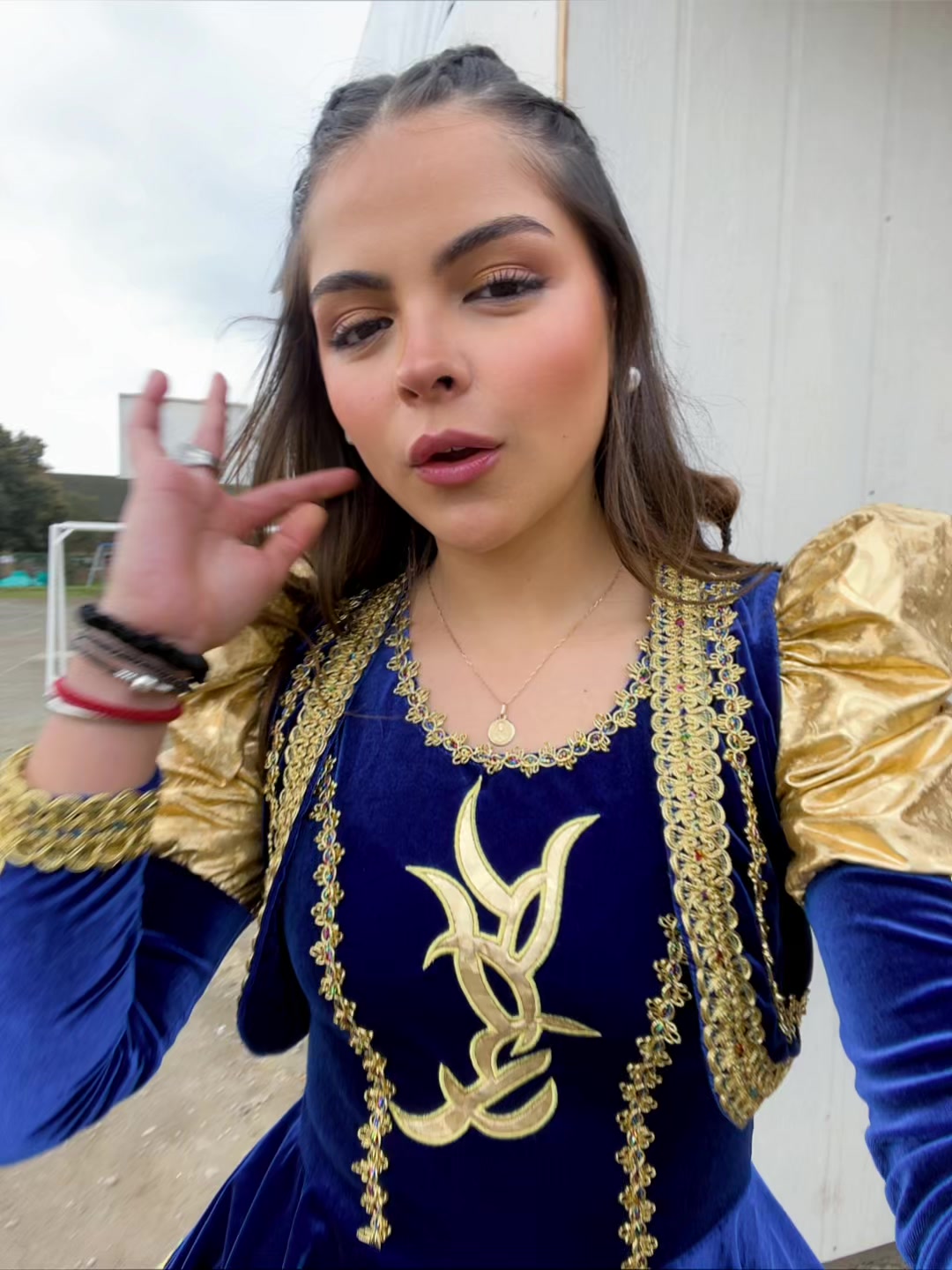 @Emilia