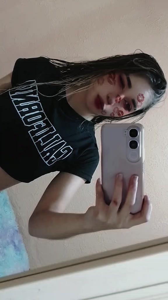 @Nik😎