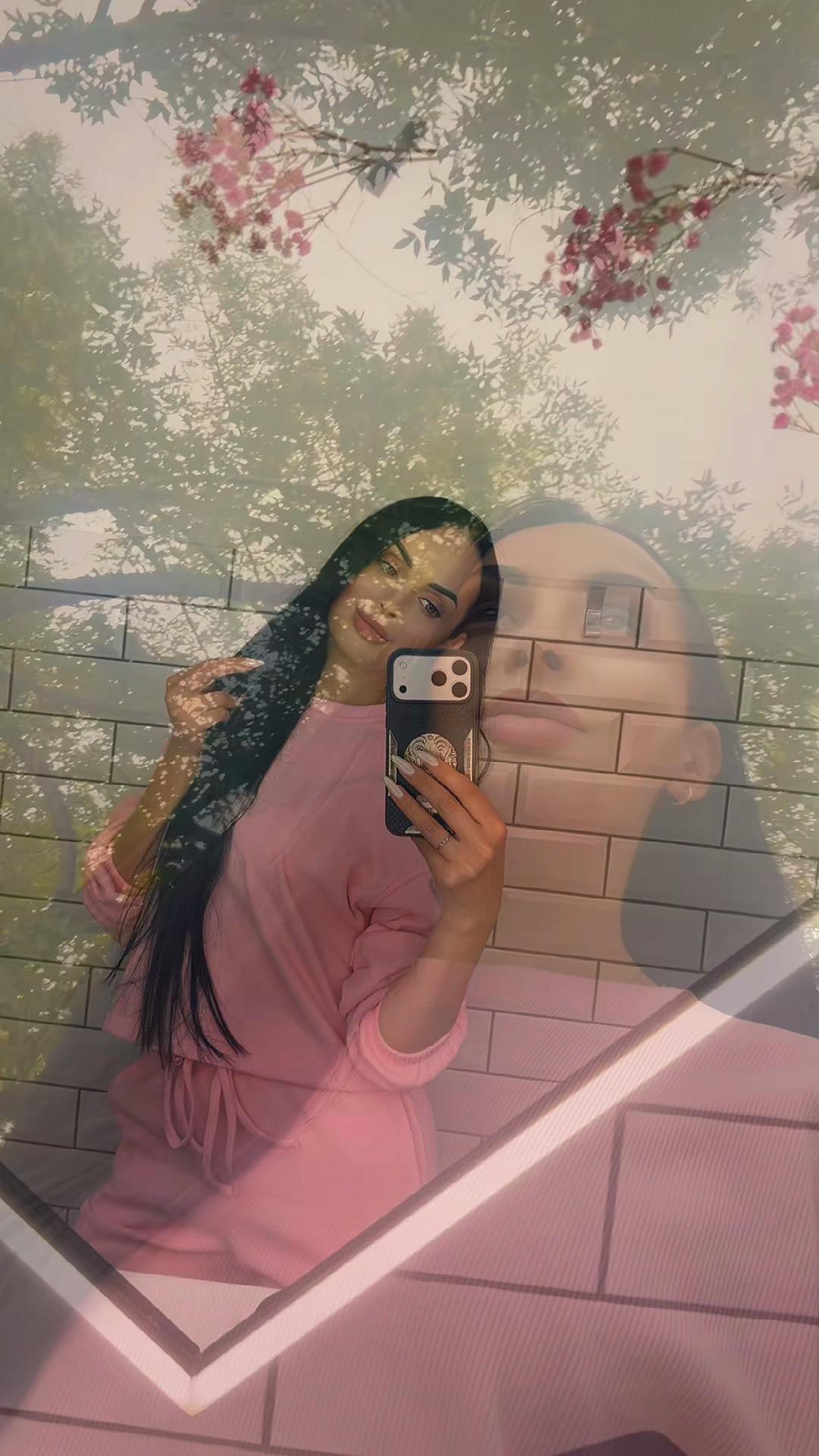 @Ⓔⓚⓐⓣⓔⓡⓘⓝⓐ