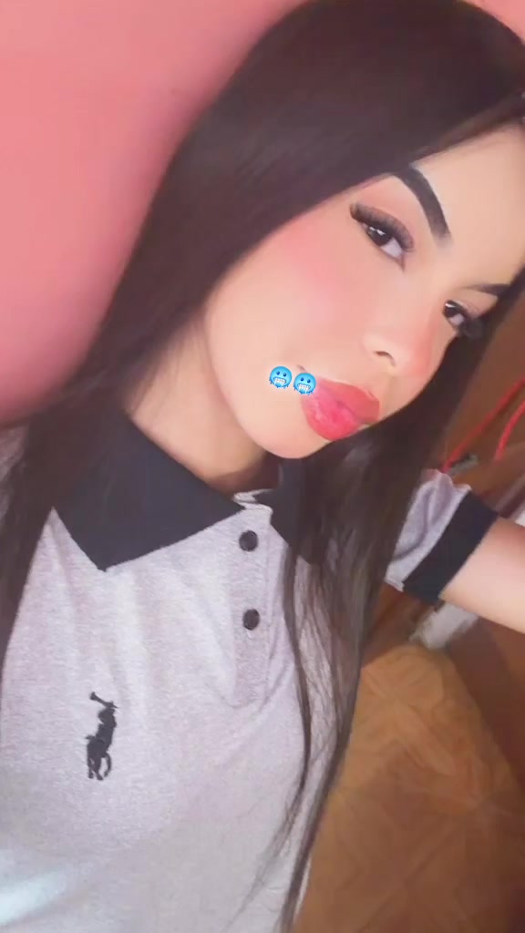 @🫦