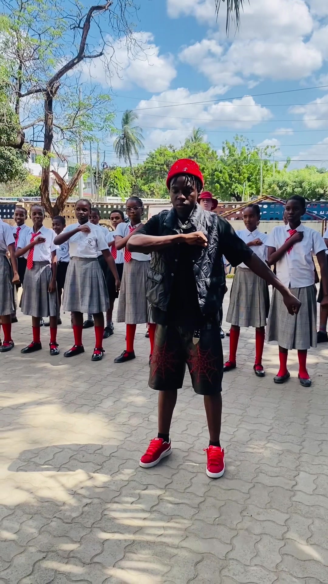 @makono_dancer