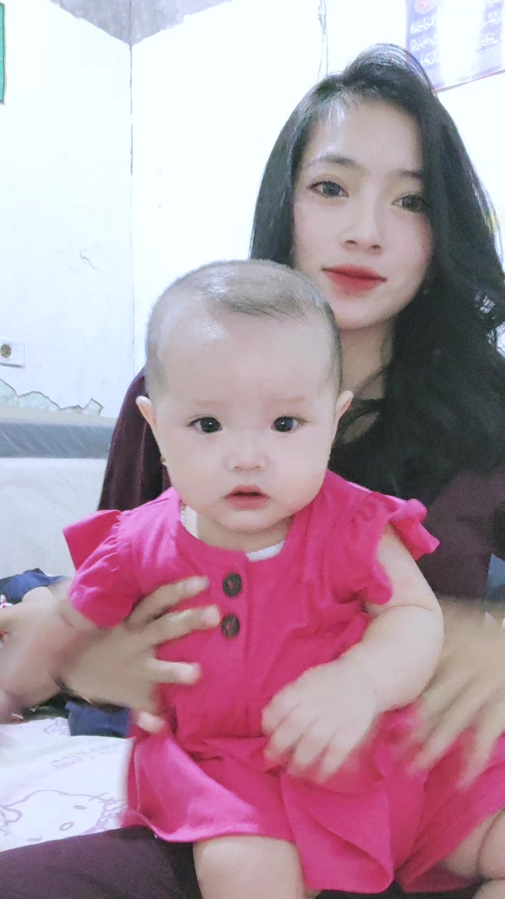 @Monee2
