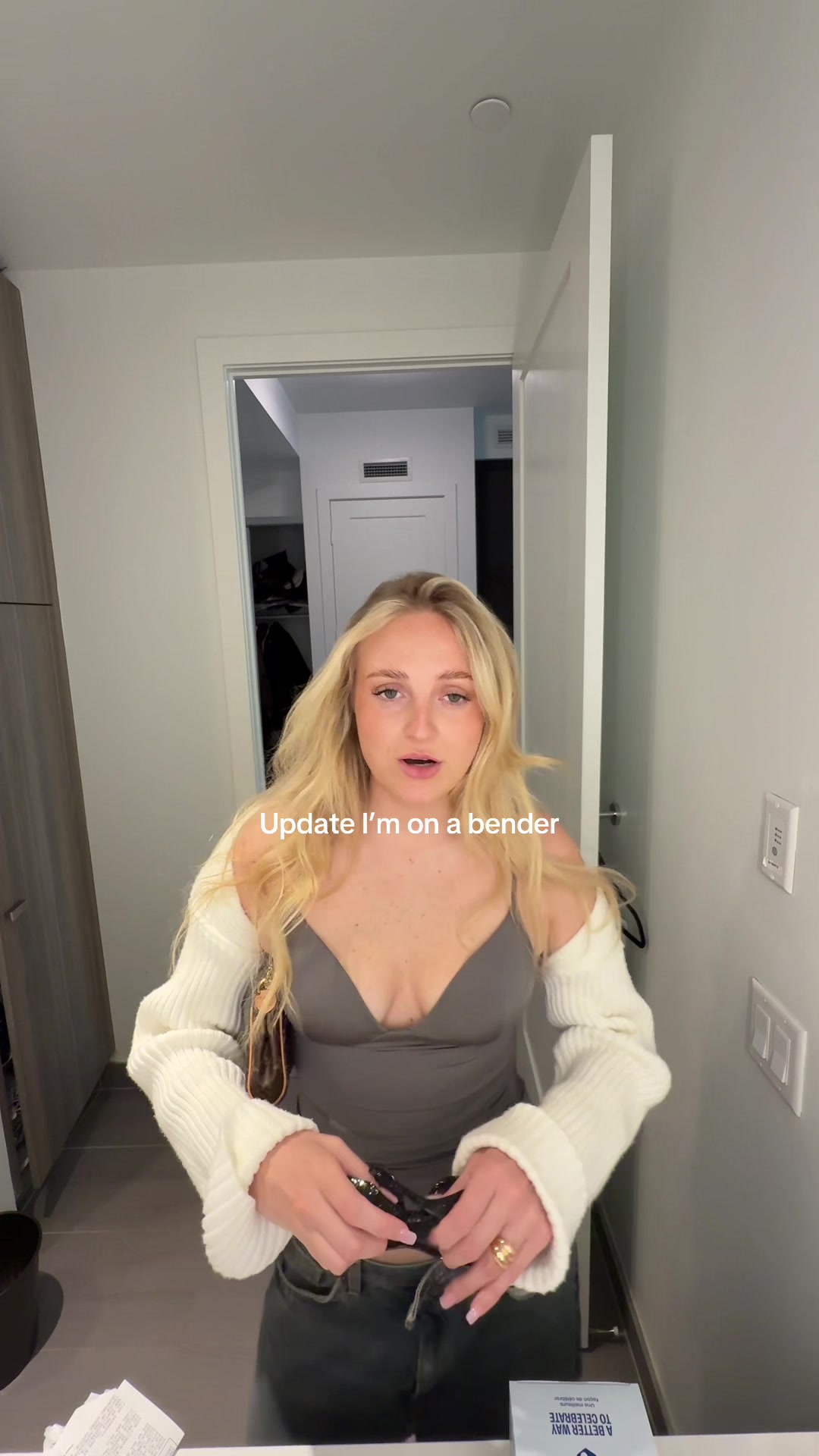 @dumbblondediary