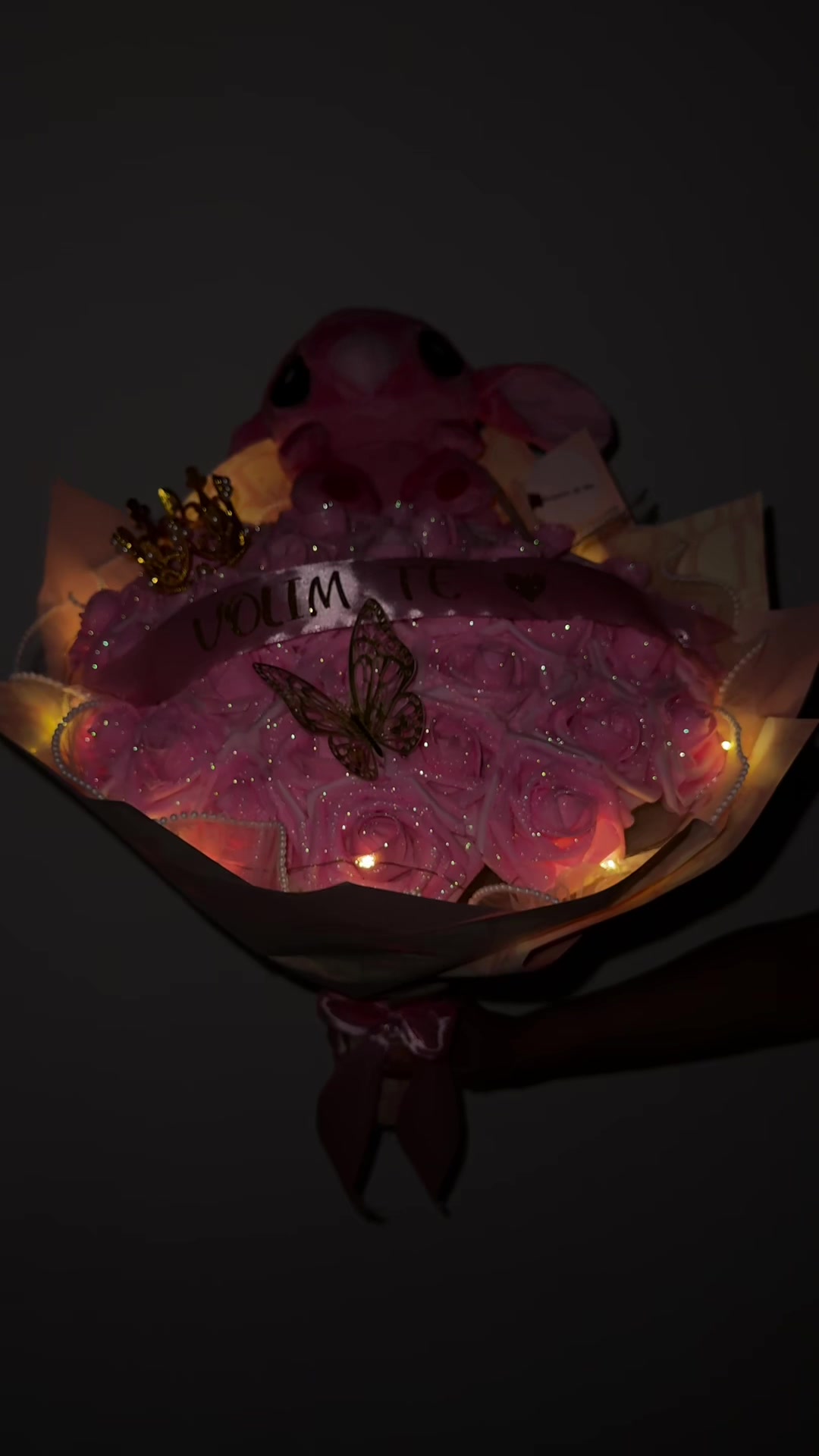 @bouquetsbynazz