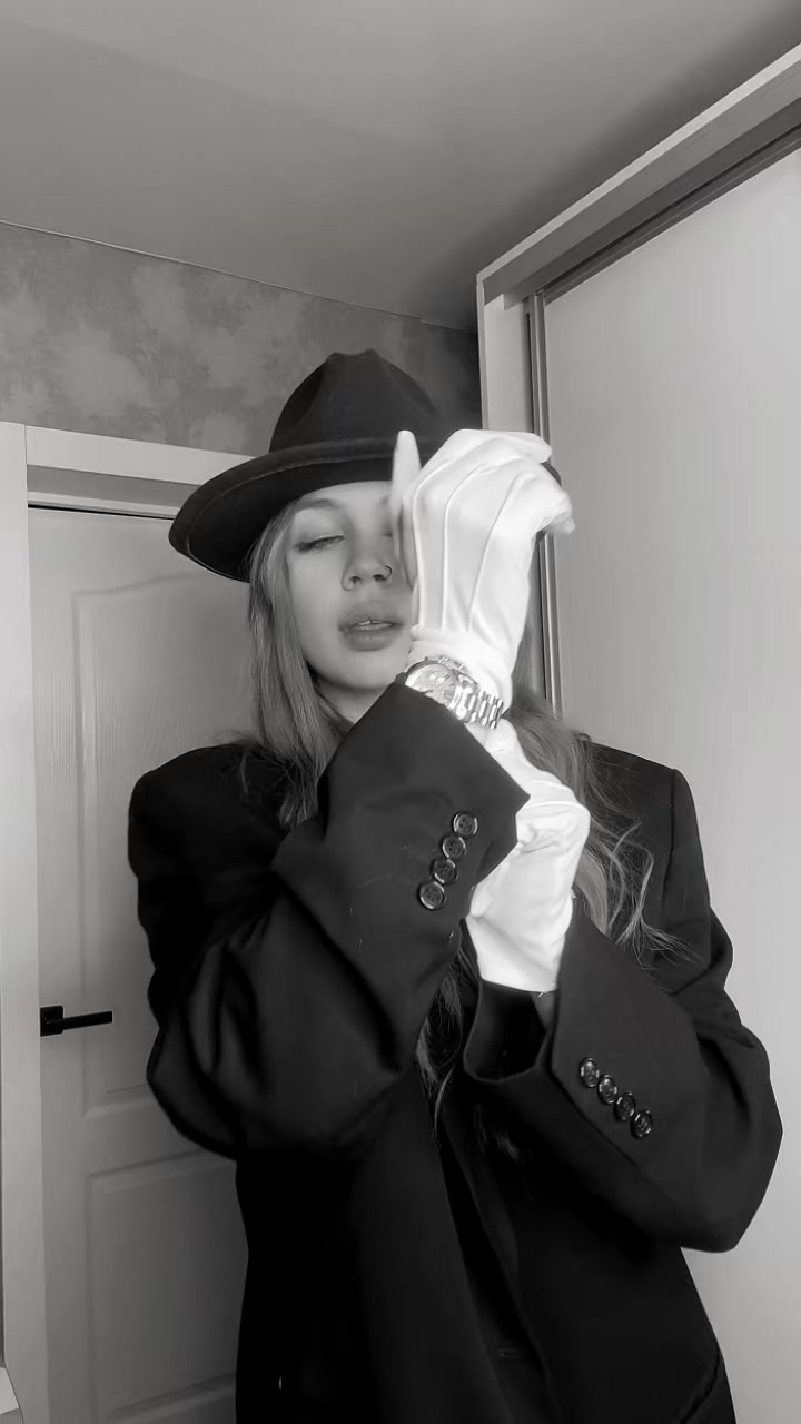 @polinatra