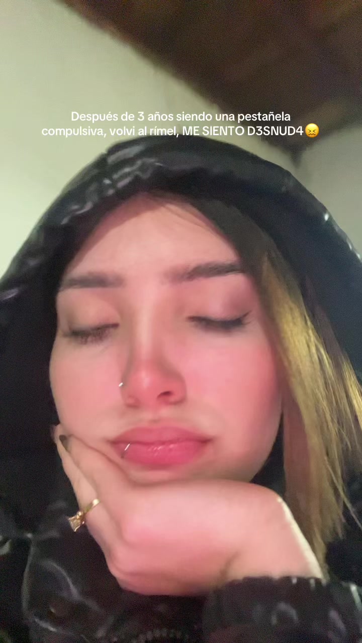 @Abii🍒
