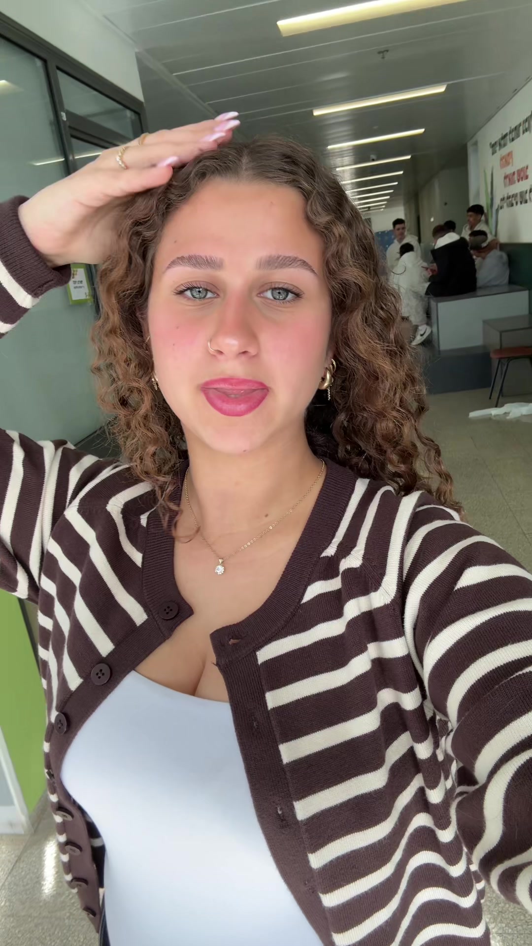@Lia__raina