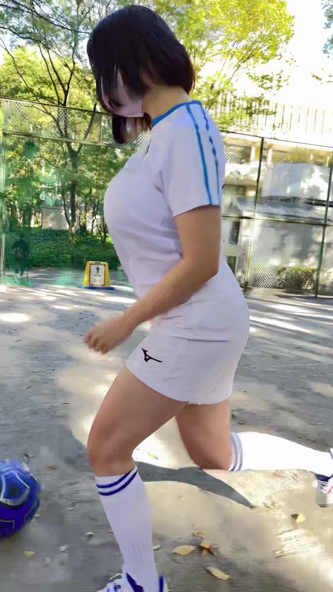 @うい