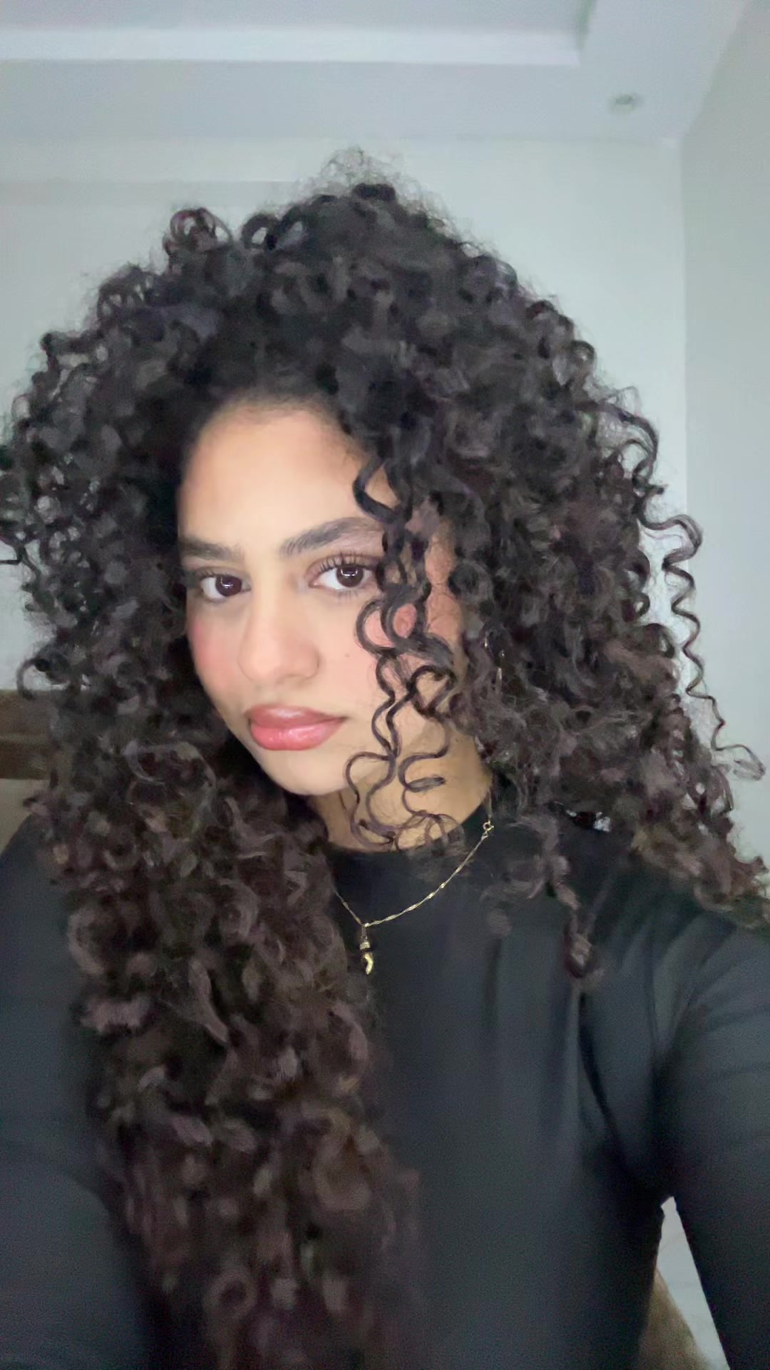 @itsnadaofficial.xo