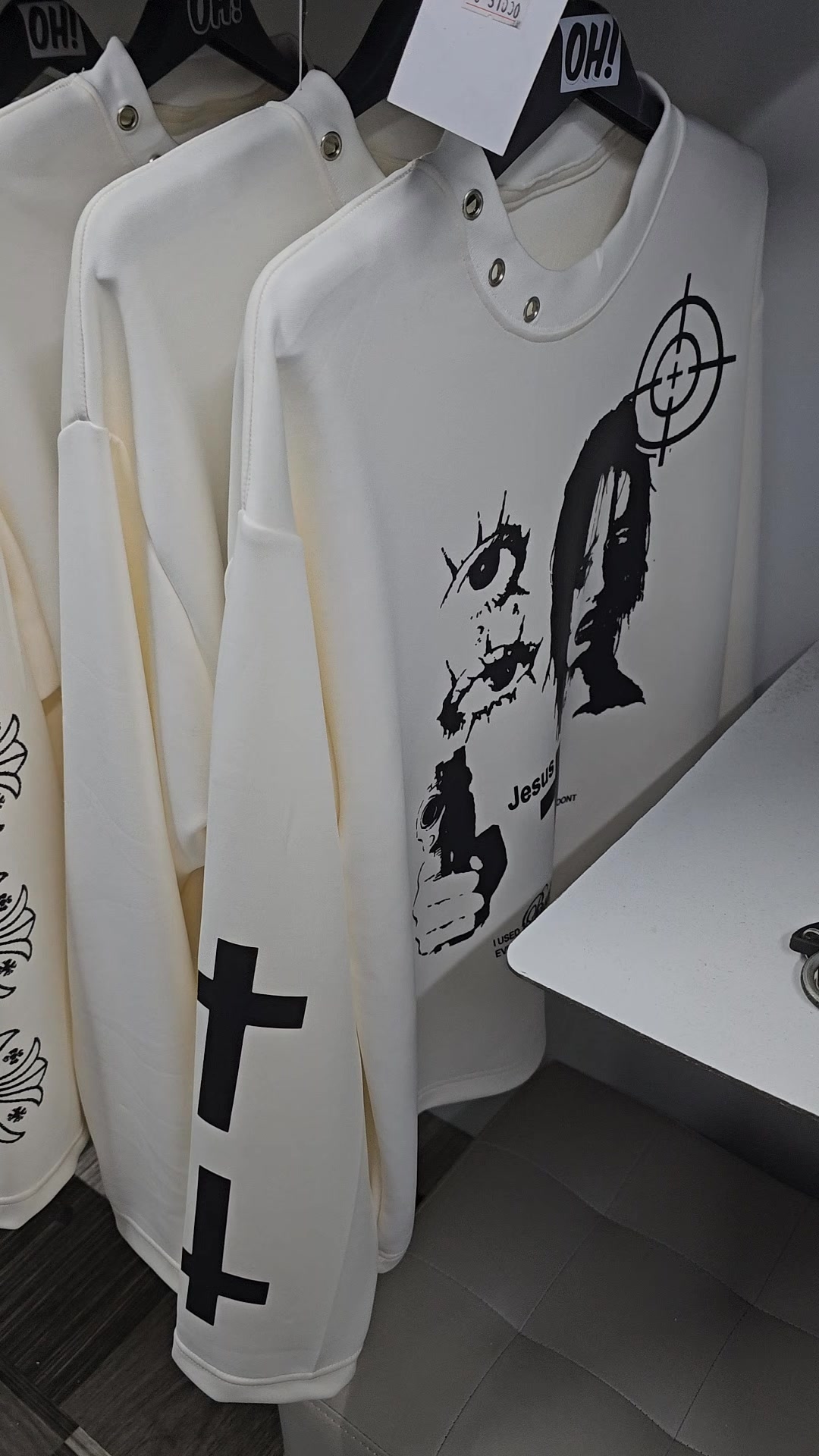 @OH Clothing & Fashion Shop