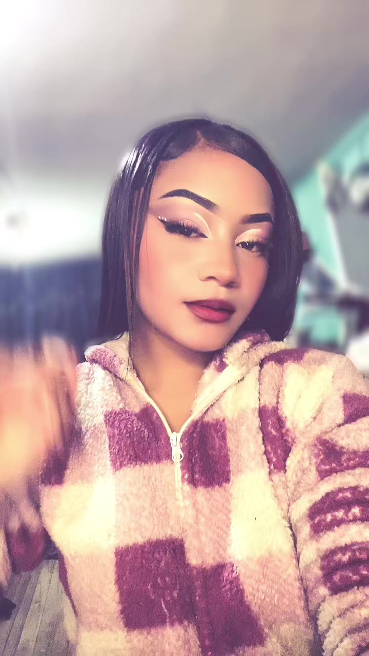 @️BRIGETTE 🍒