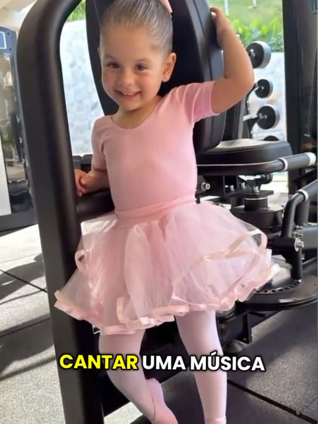 @Leandra Silvia