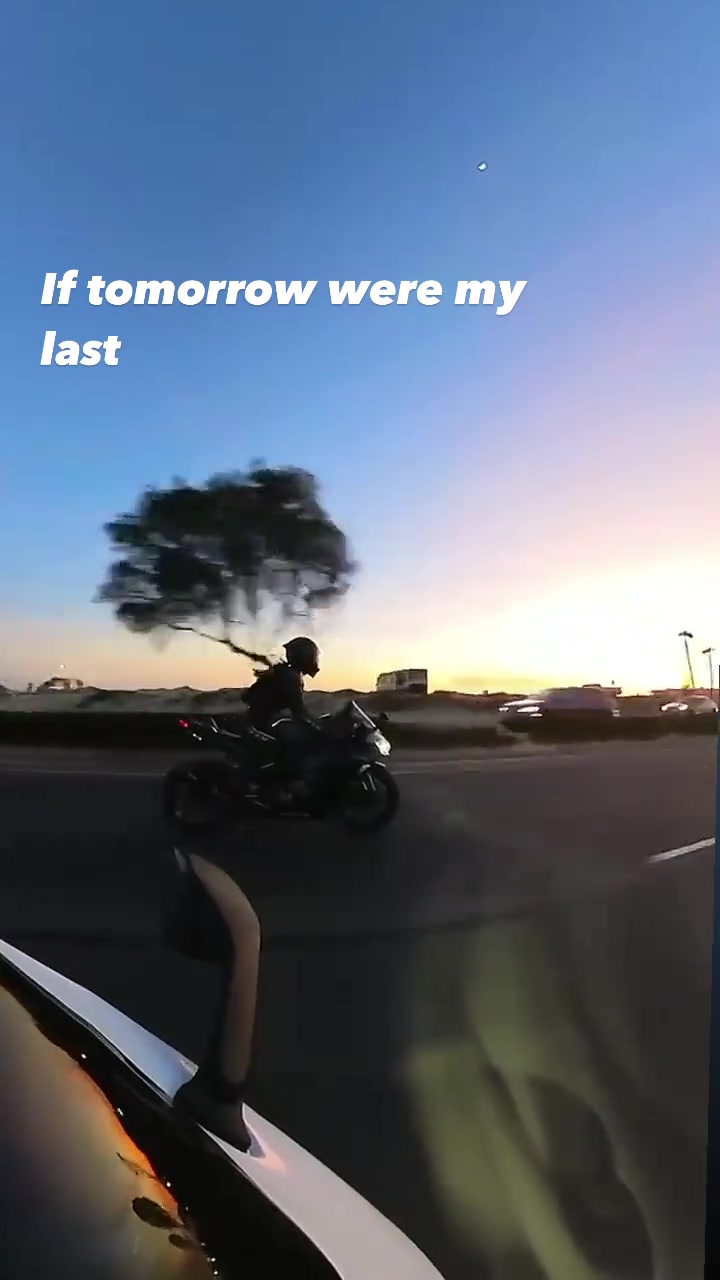 @Chica