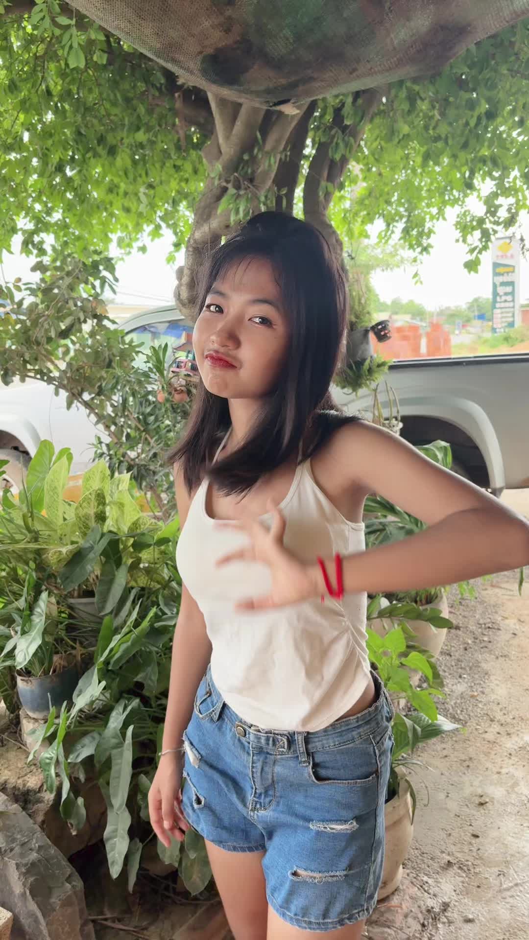 @De_dayyyyy - ឌី ដេរ