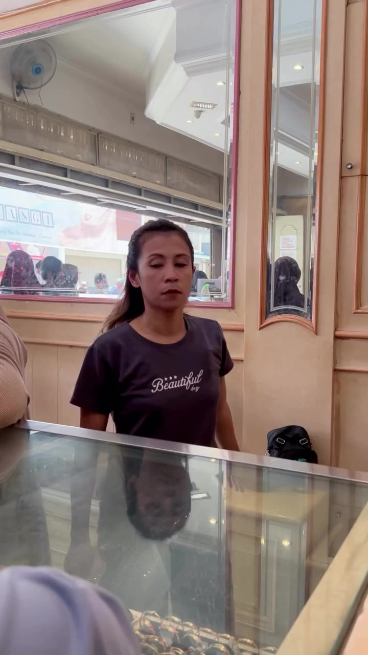 @Toko Emas Pelangi