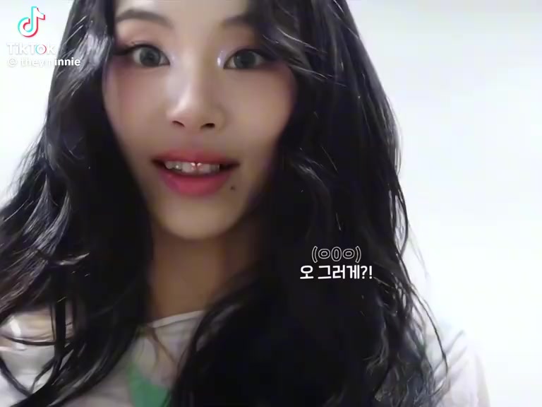 @🍓🐯★*A*chaeyoung★🐯🍓TWICE