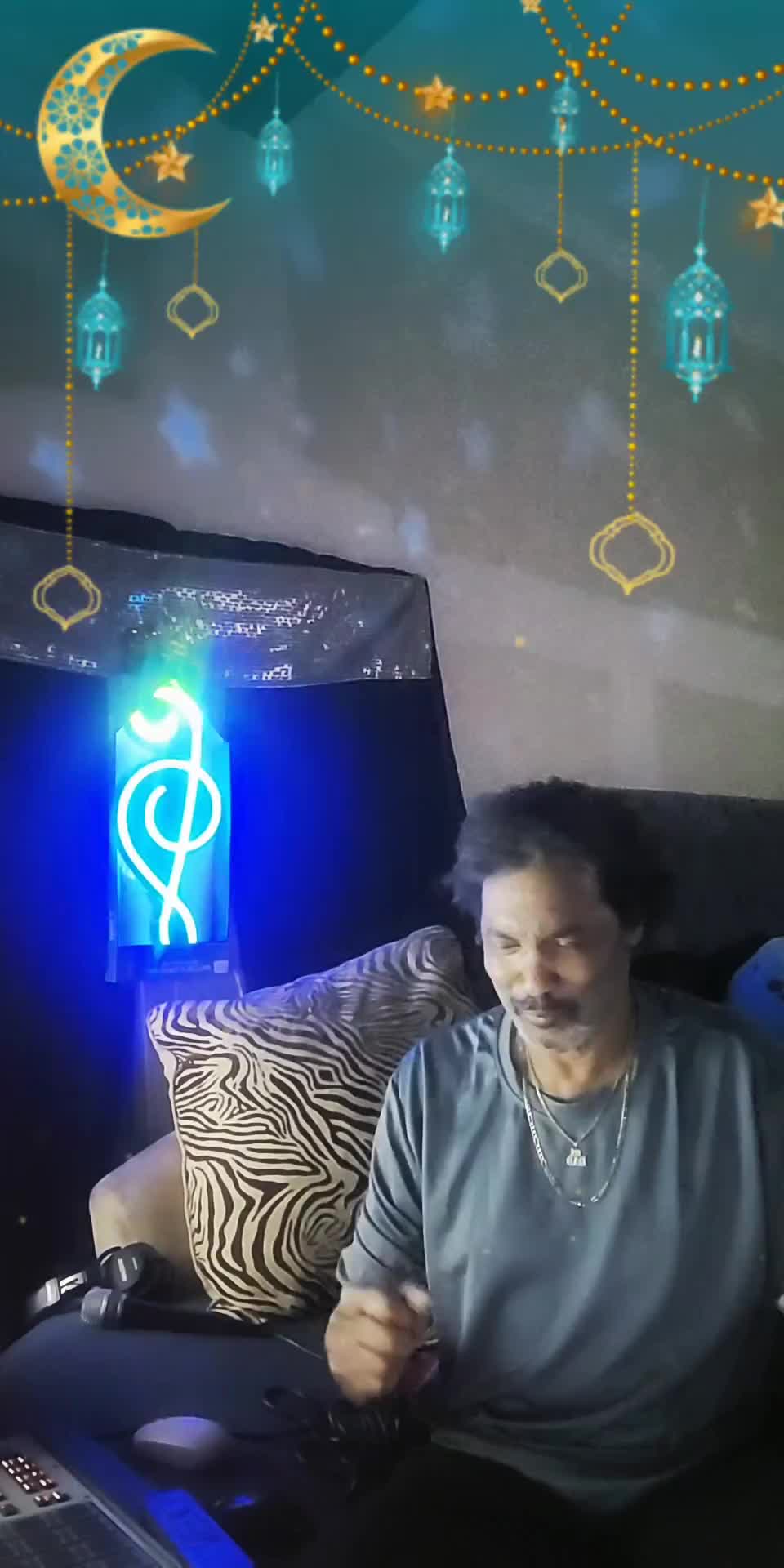 @DRUMON