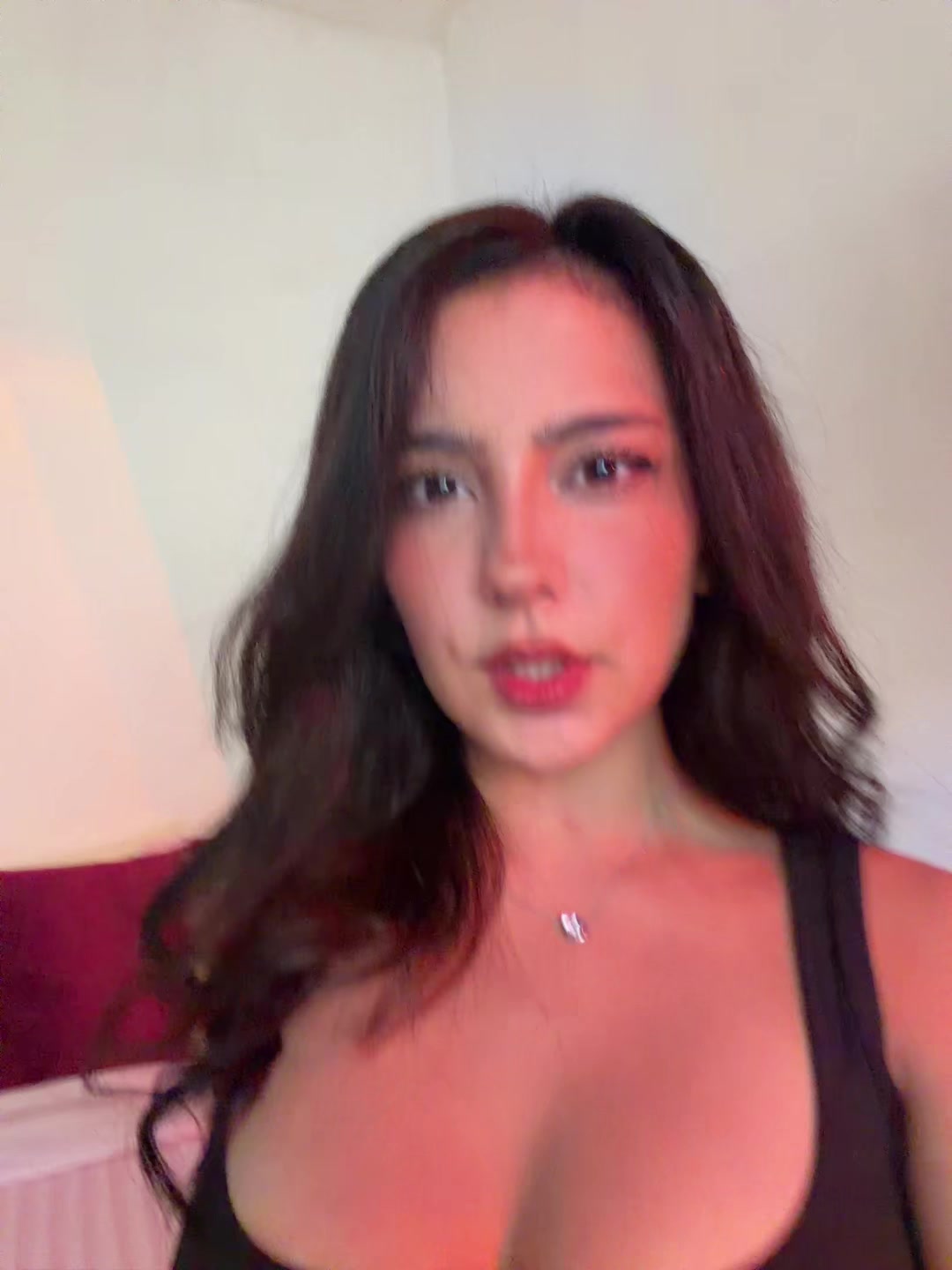 @Viviana