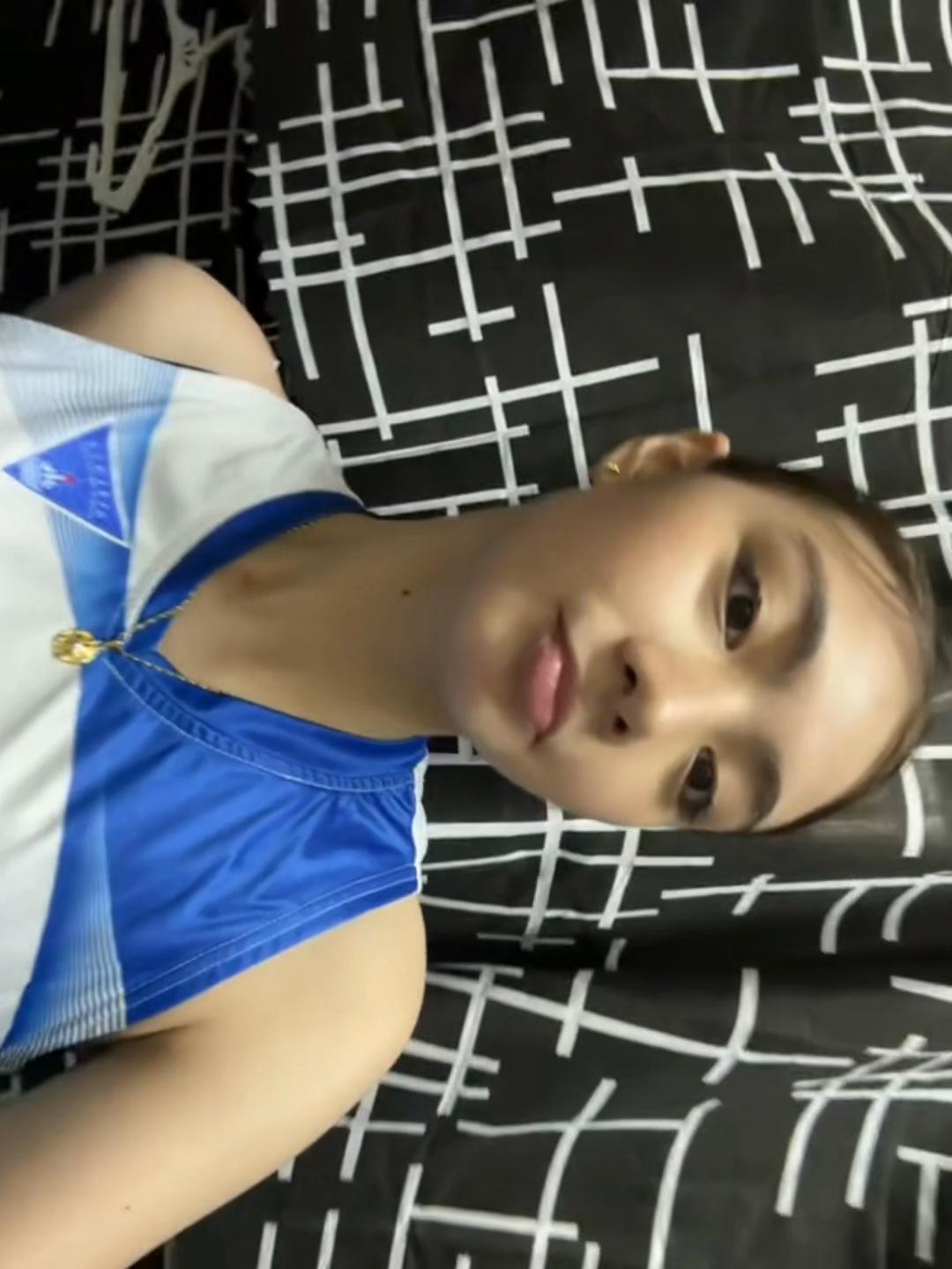 @elysieee