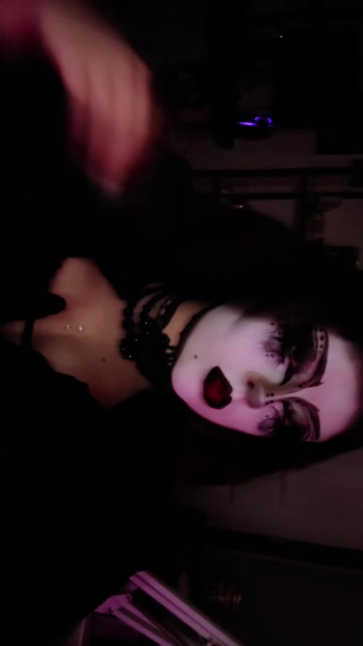 @certifiedbatty