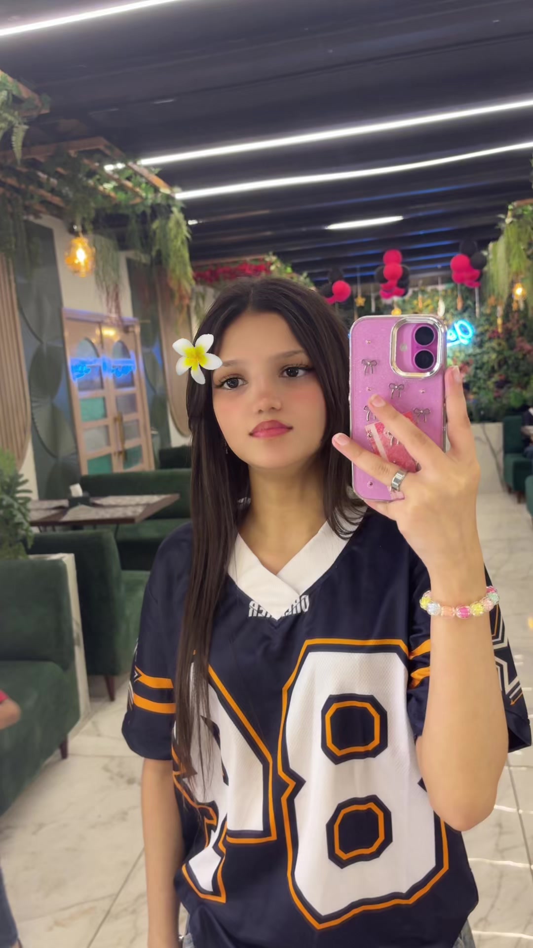 @𝑨 𝑹 𝑽 𝑨 🌷