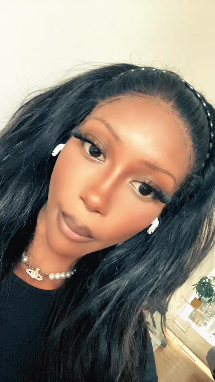 @bloomingbambina