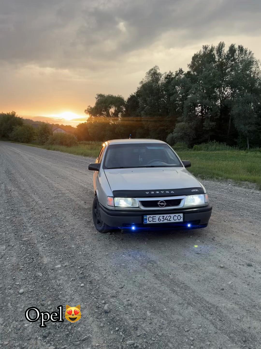 @Простий як 5 копійок😂