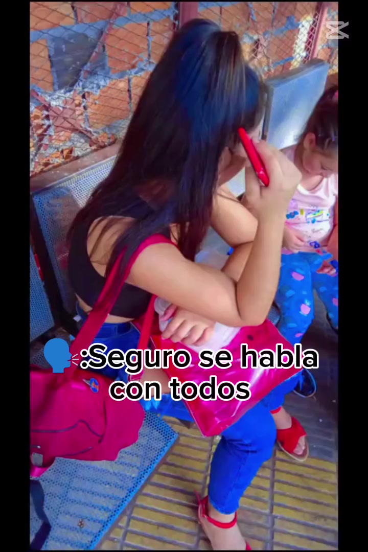 @milu...