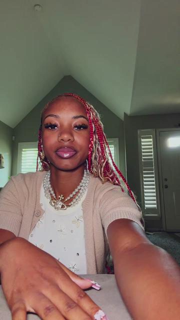 @hxuntedluv__