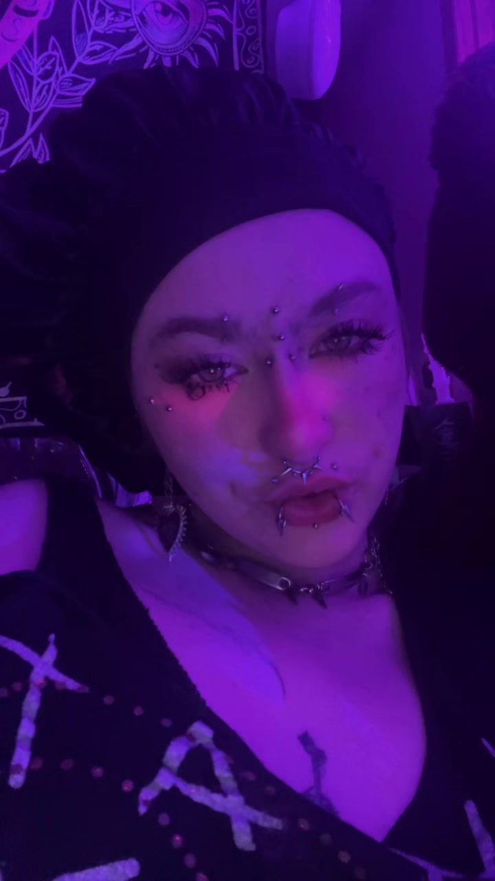 @Living.Dead.Girl.Chaos