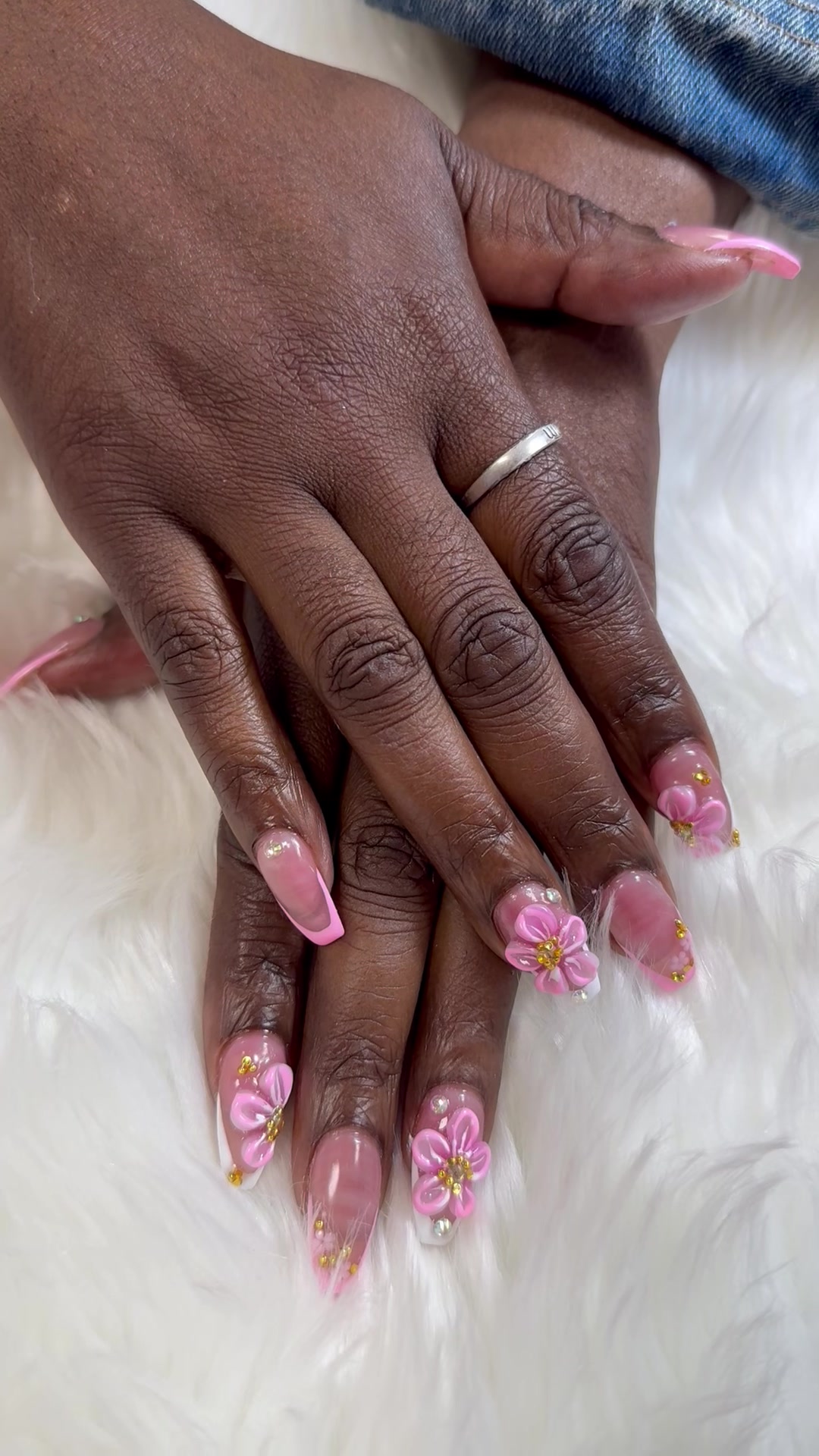 @Top Nails