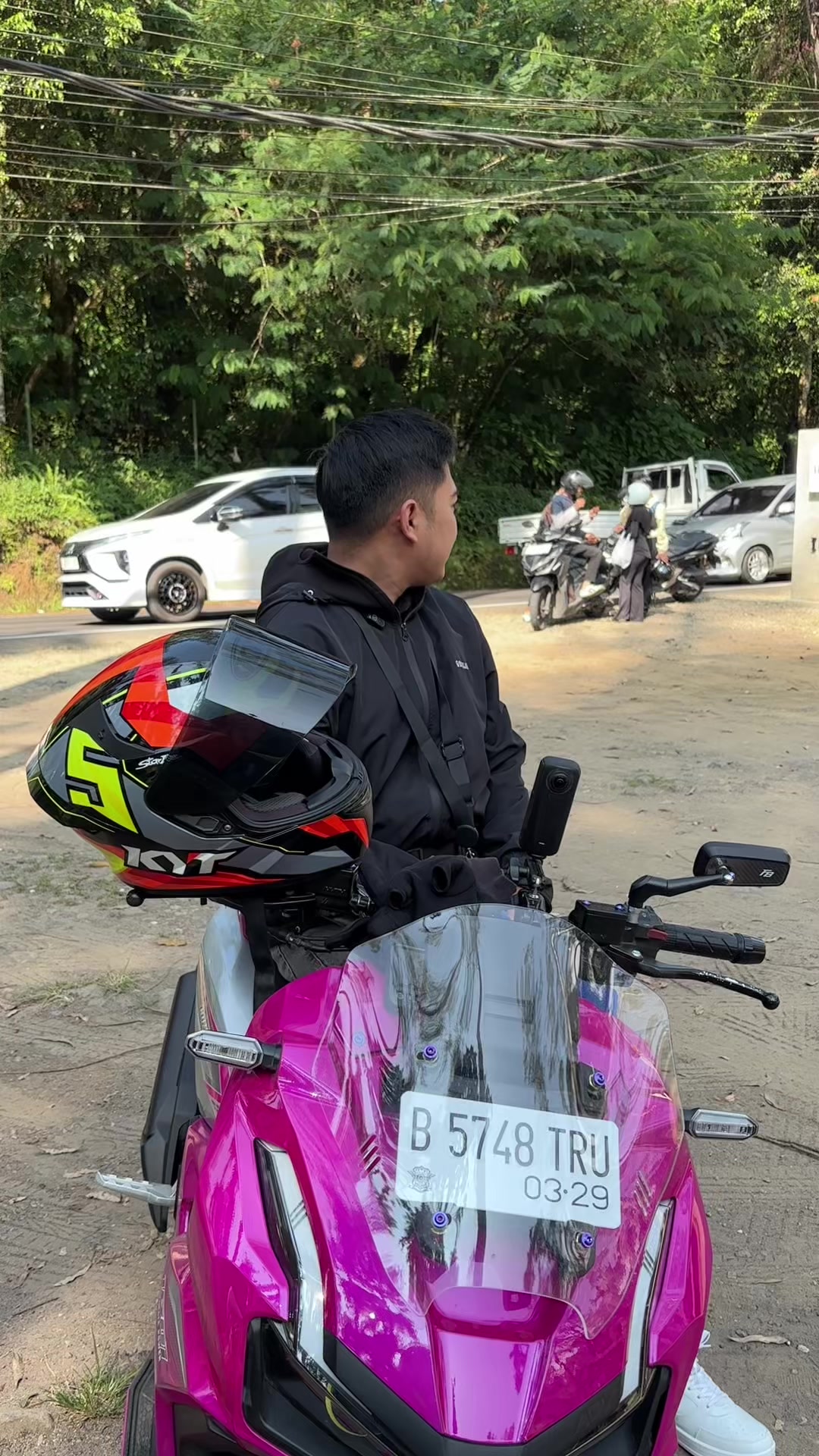 @𝗔𝗡𝗗𝗥𝗘📌