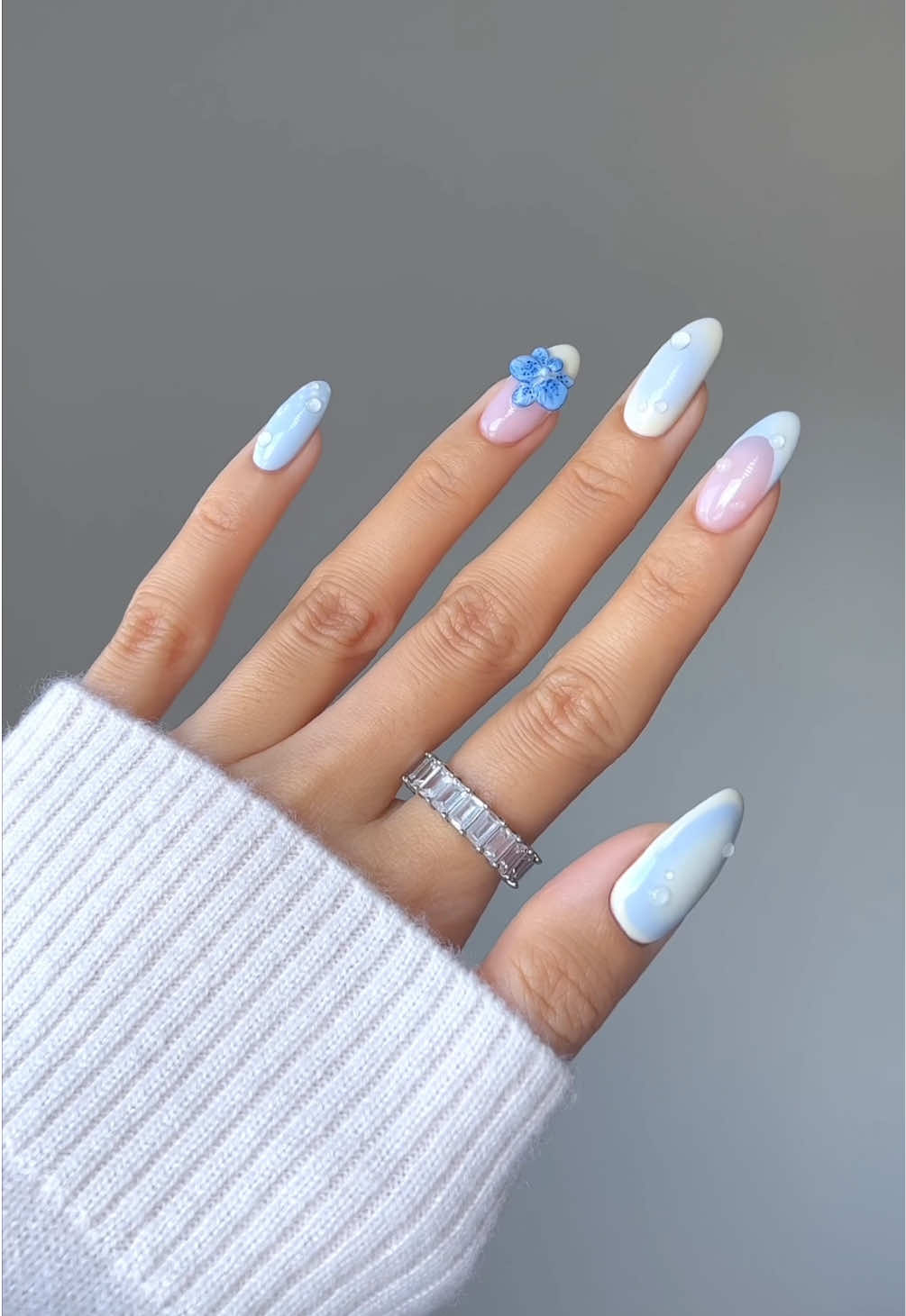 @Alison | @nailsbyalsn