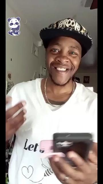 @QGibson 🐼🌈🎵💙 🦄 🧩 🧷 🐷