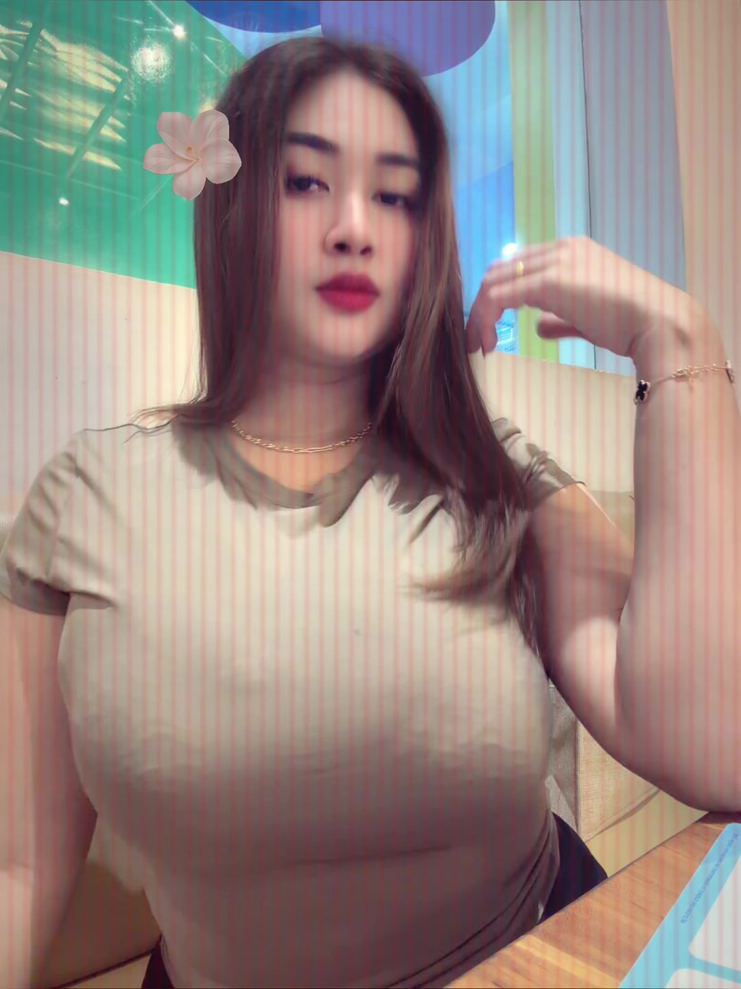 @putusriayutarisa