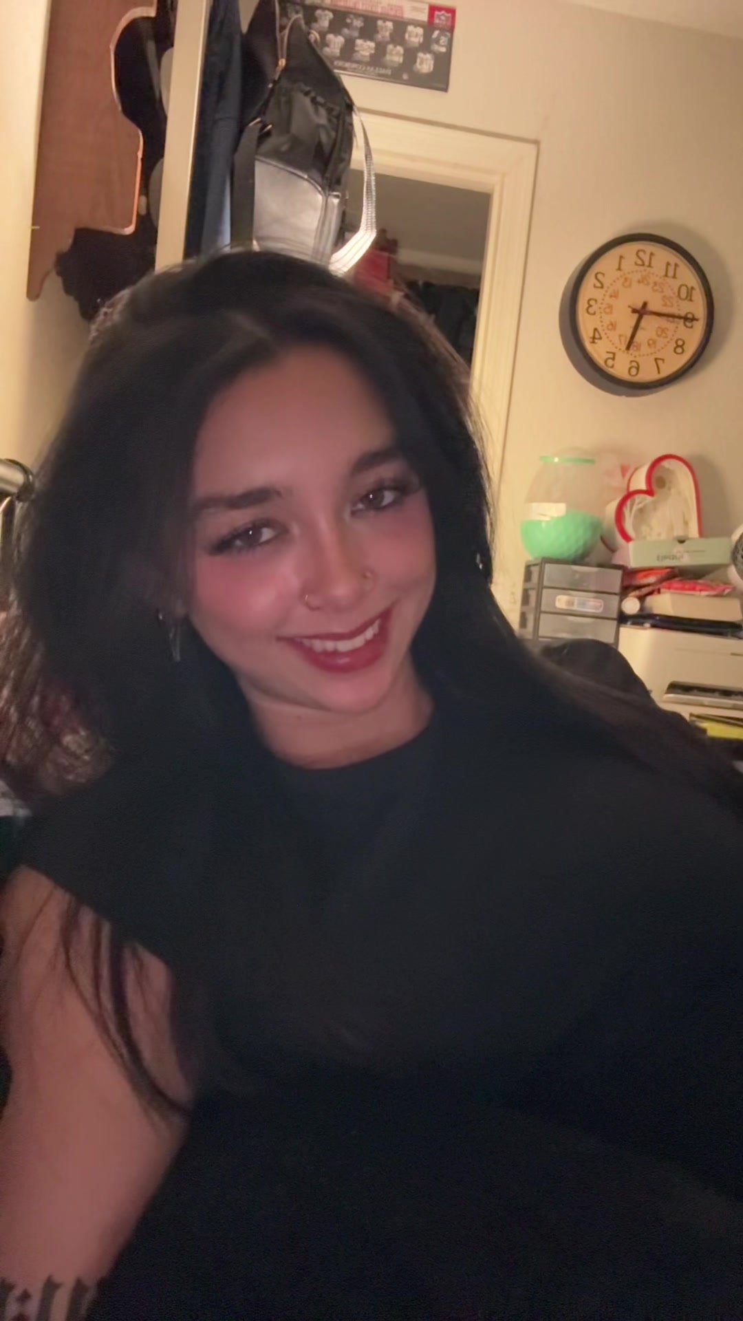 @️