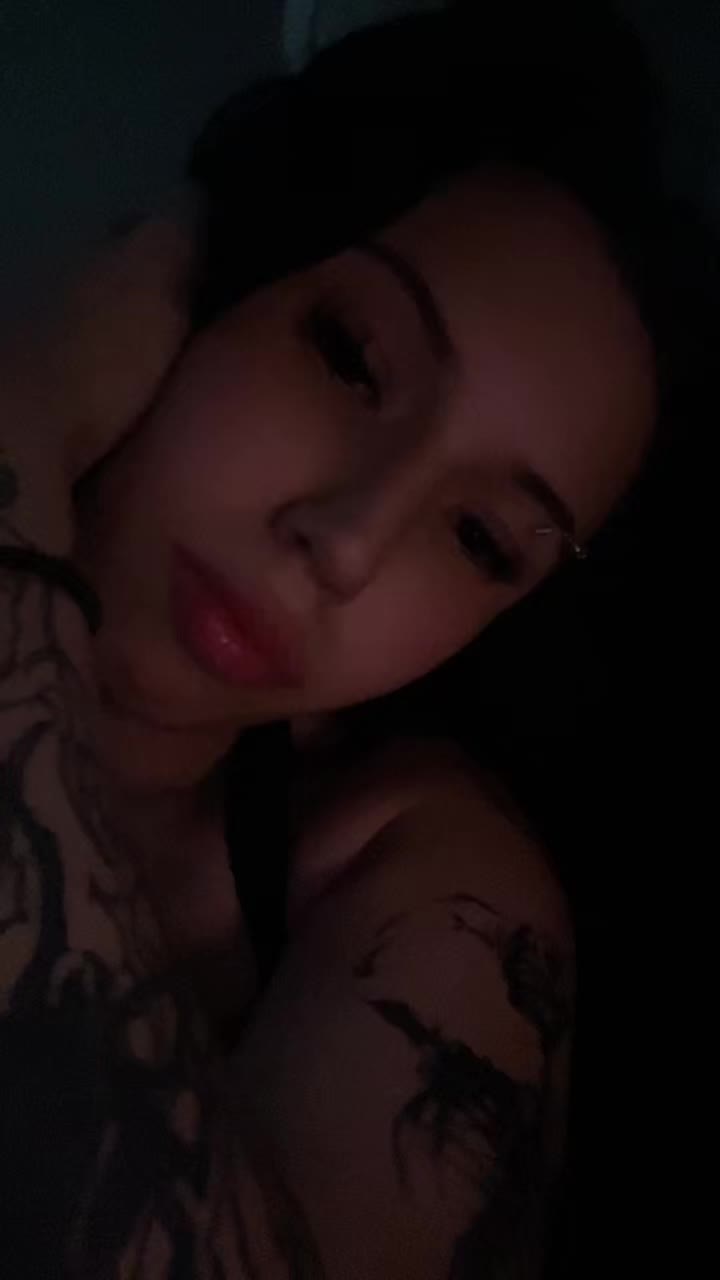 @tiana03