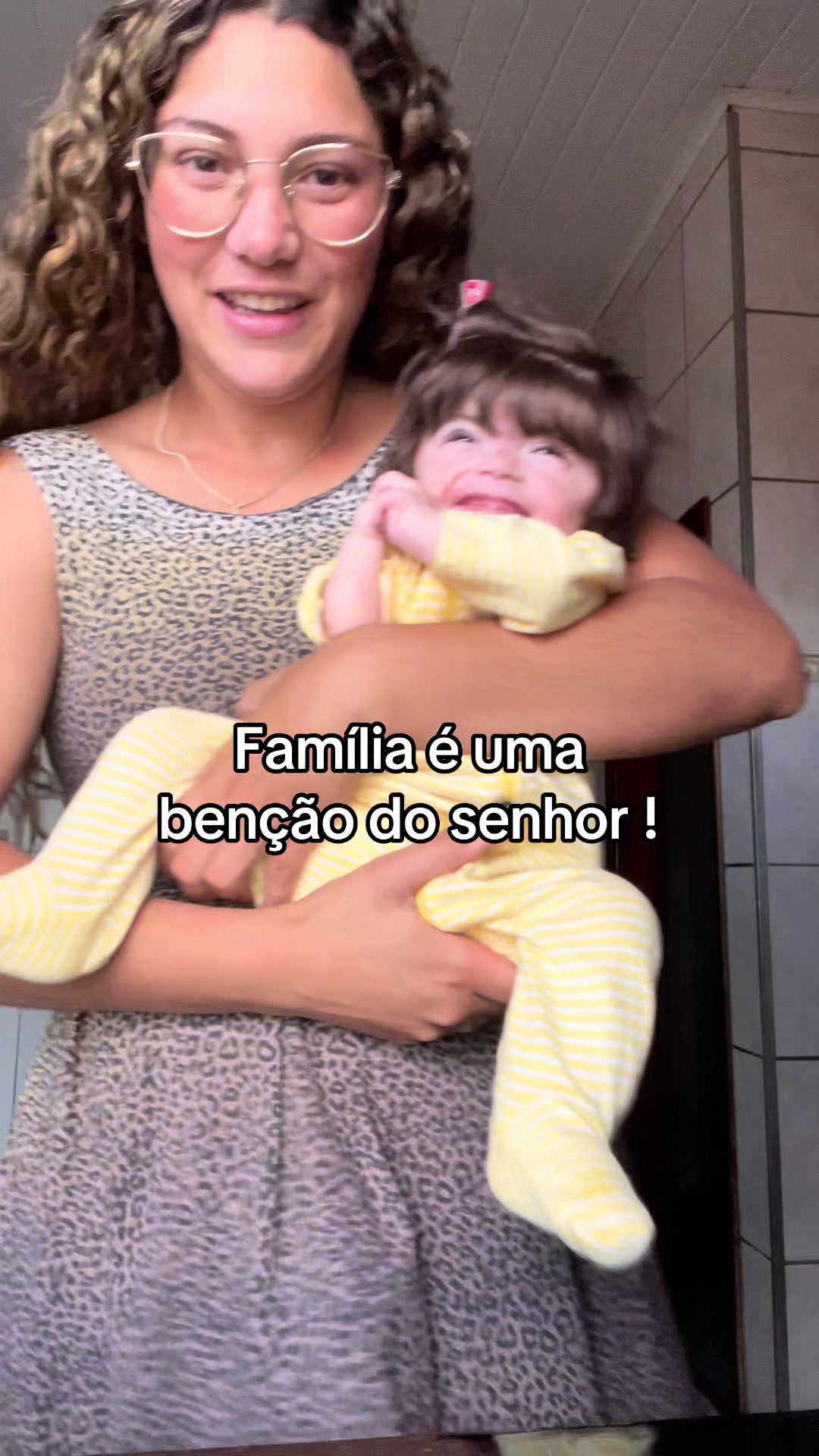 @Thay-mãe da Brianna
