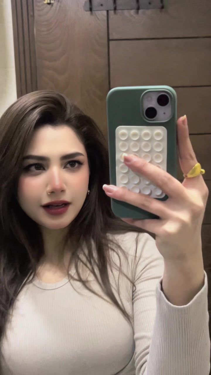 @Malaika
