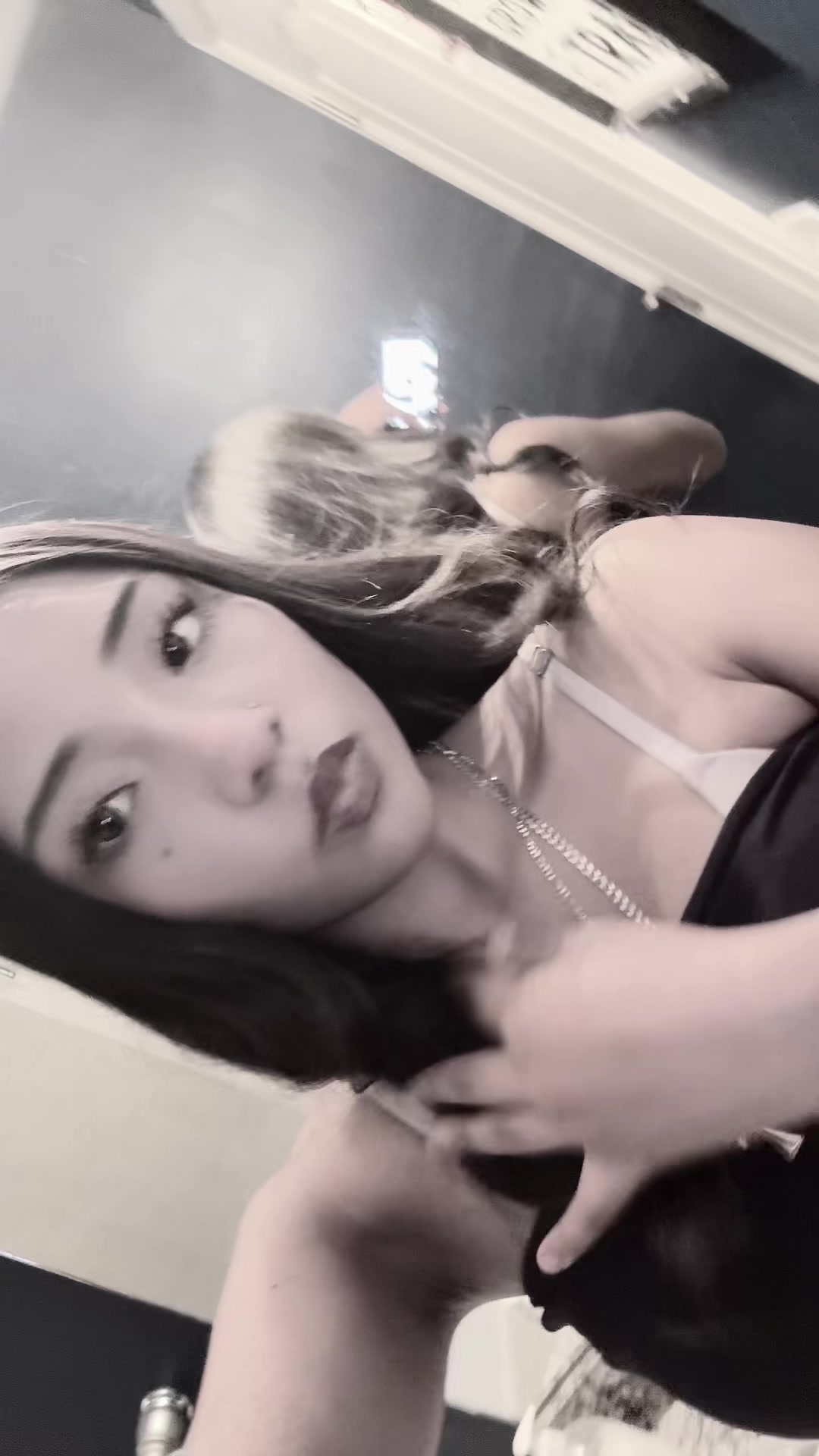 @ꫀ𝑚𝑚𝑎