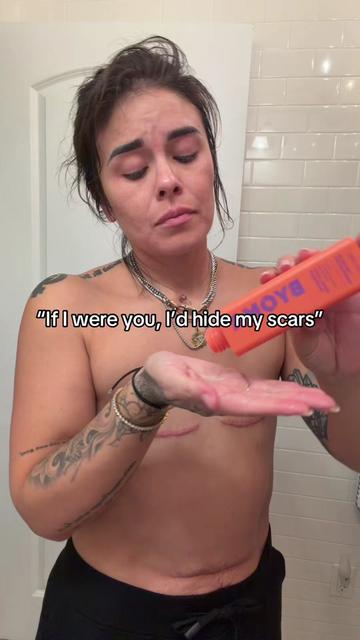 @Theebooblessbabe