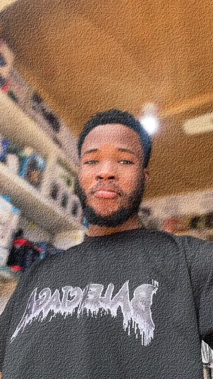 @Mathi flex ✨🫆(𝔾𝕆𝕆𝔻𝔹𝕆𝕐)