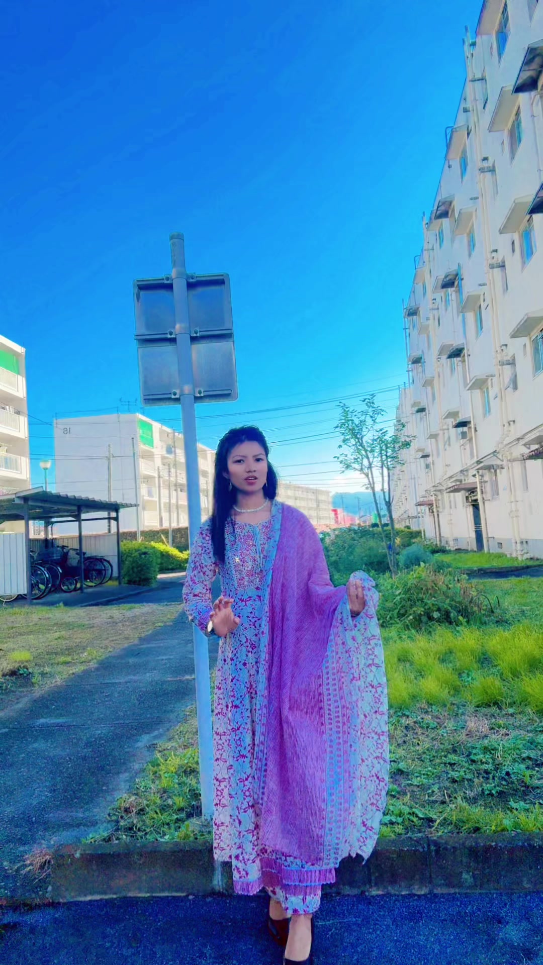 @Smirti