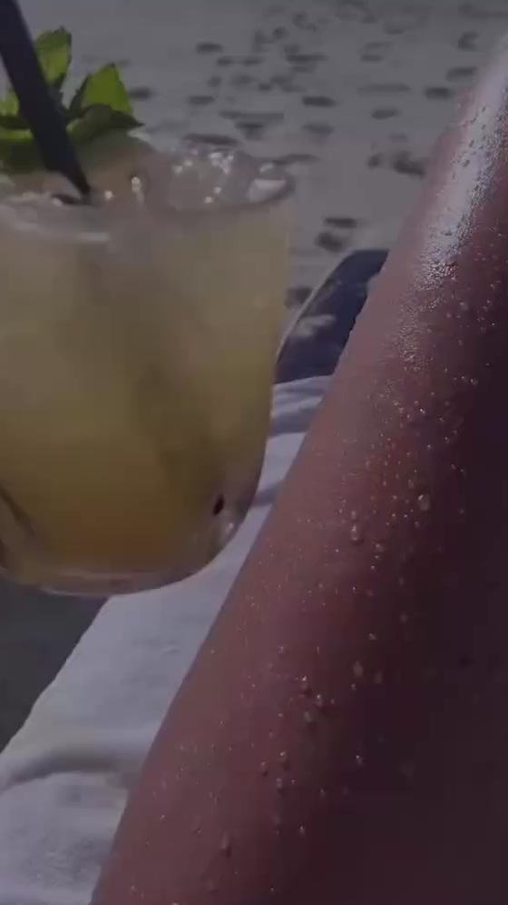 @AngiesWorld