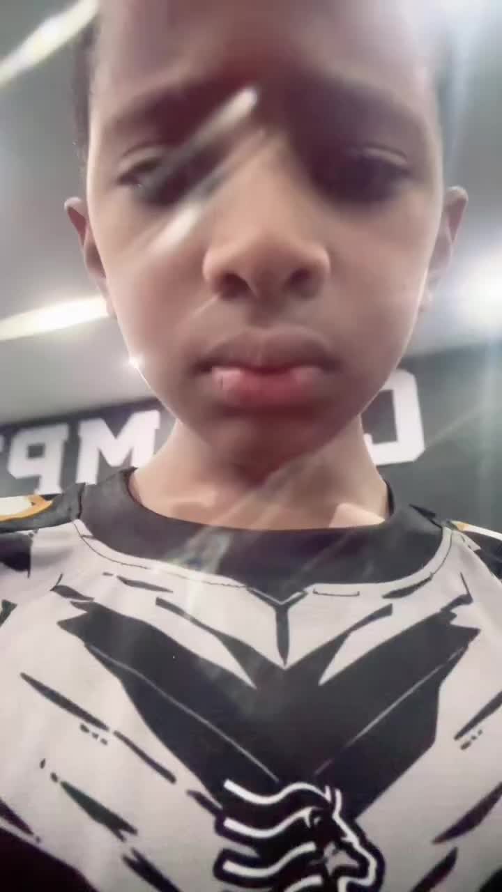 @emru✅