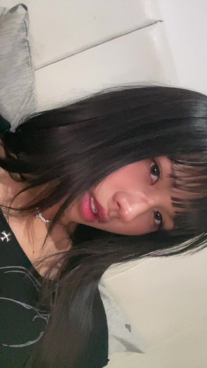 @L𝒶𝓊𝓊