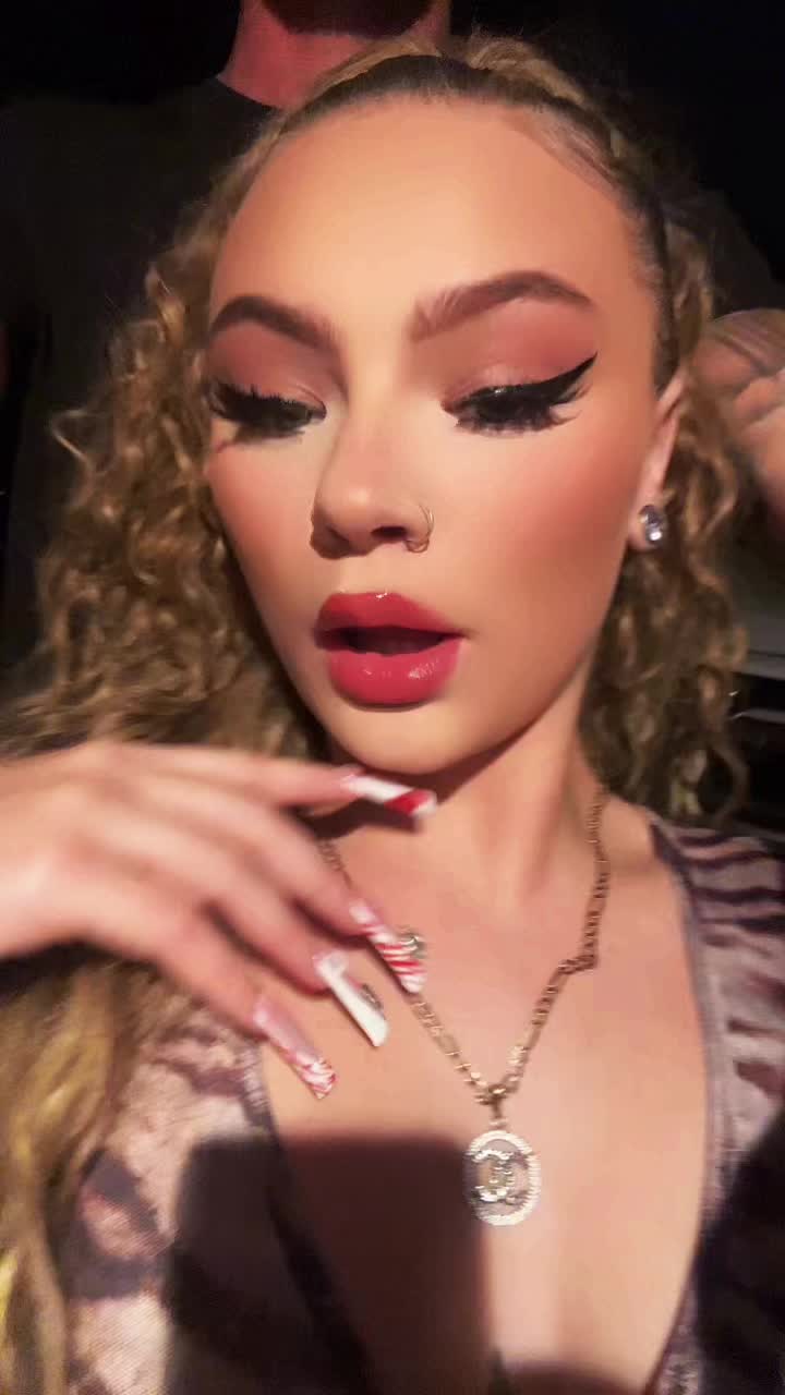 @HeavenlyxAngelx